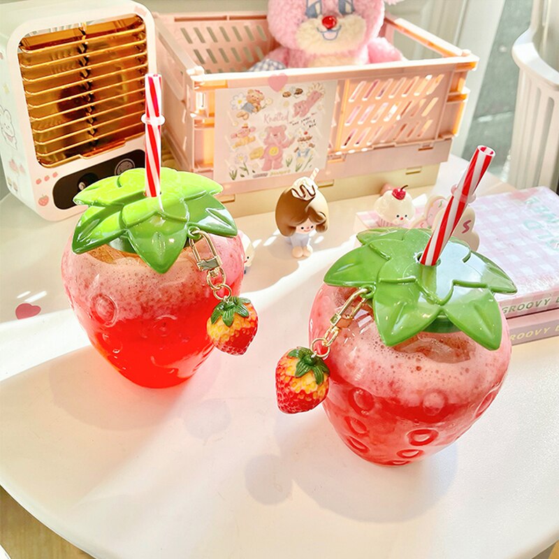 Summer Drinks Strawberry Cup Glass with Top & Straw