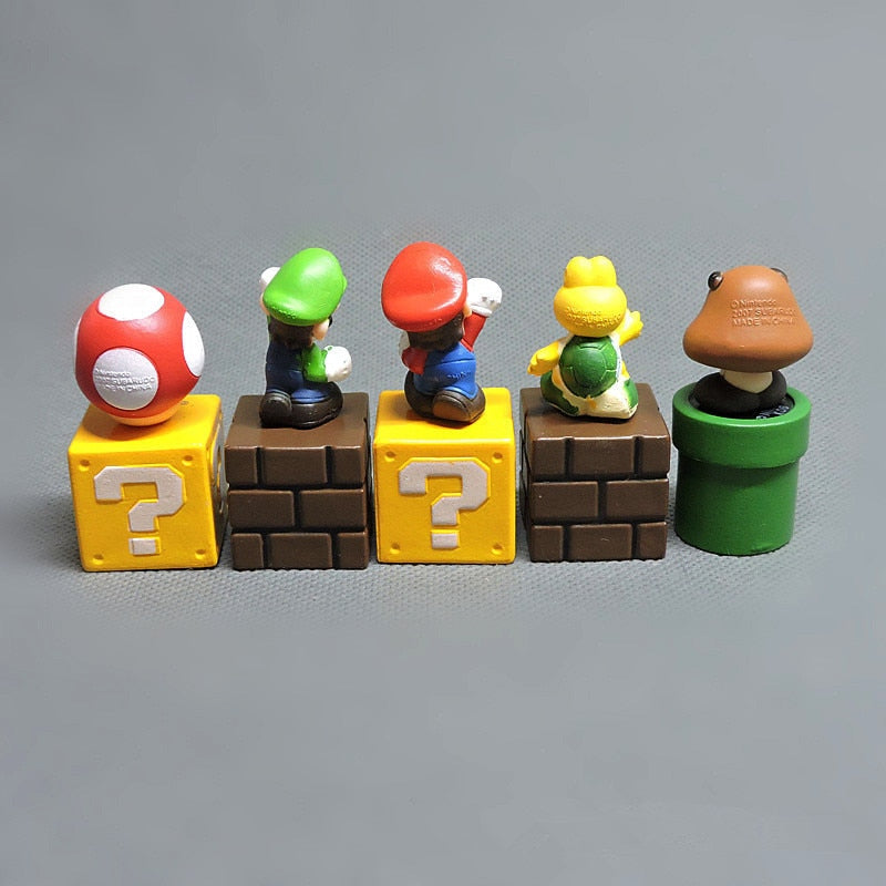 Nintendo Super Mario Action Figure Toy Scene Set